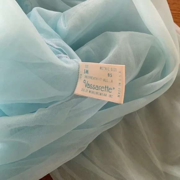 Vintage Vassarette Baby Blue Sheer Open Front Robe/Housecoat with Lace Sz Small - Picture 11 of 16